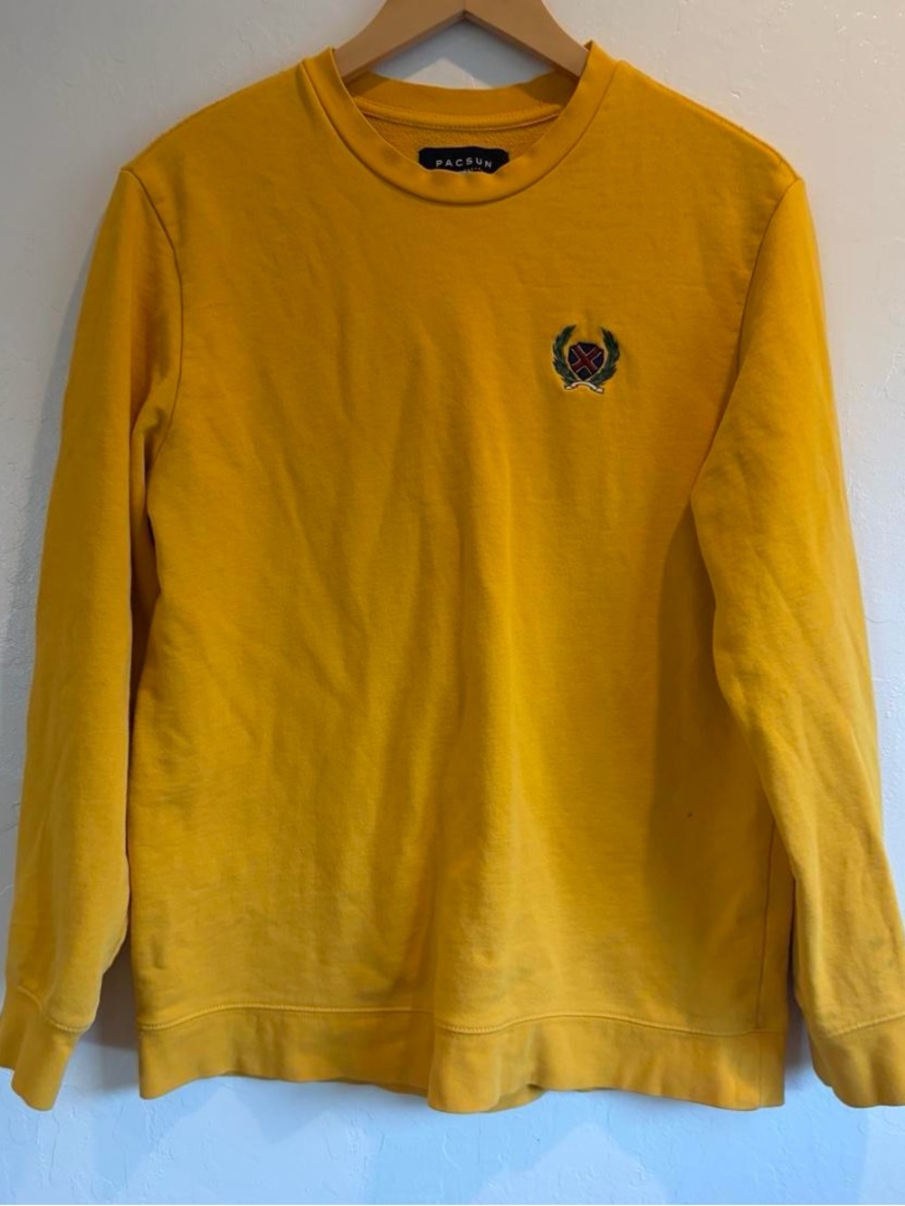PacSun Men's Bright Yellow Crewneck Sweatshirt with Crest ~ Size Medium
